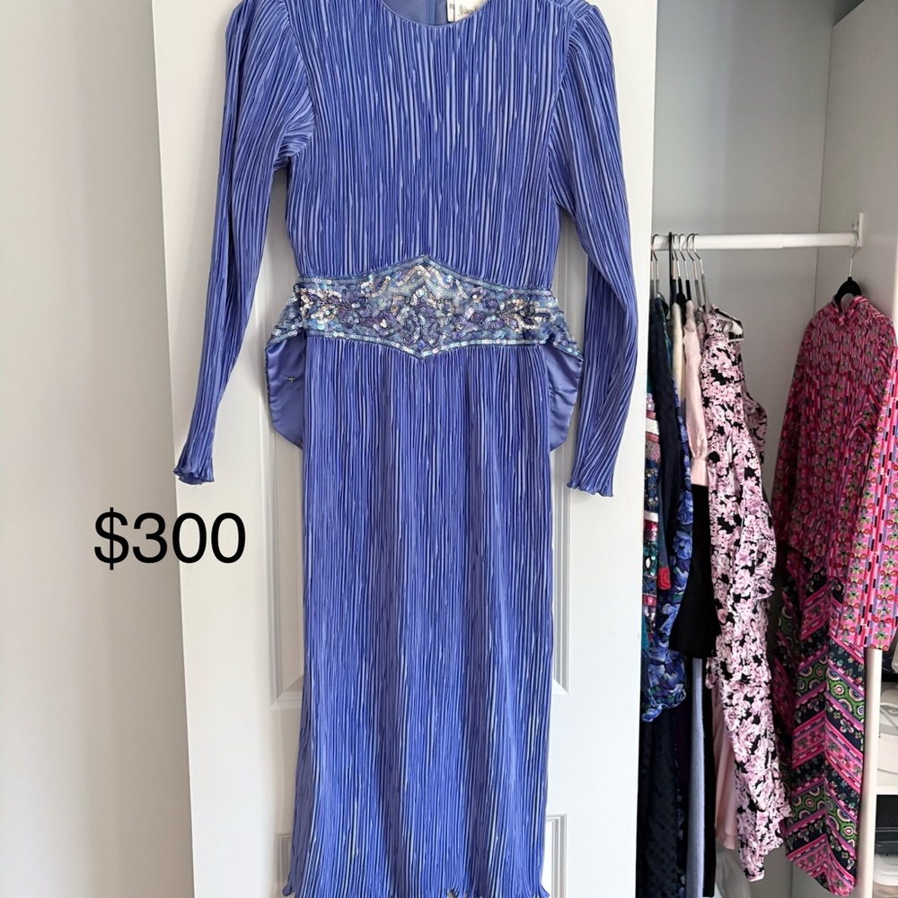 Elegant Blue Long Sleeve Dress